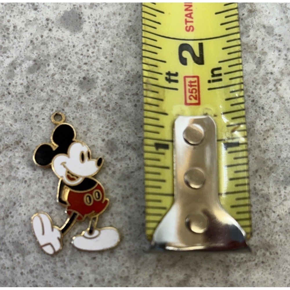 Vintage 1970s Pre Woke Mickey Mouse Disney Pin - Picture 4 of 4